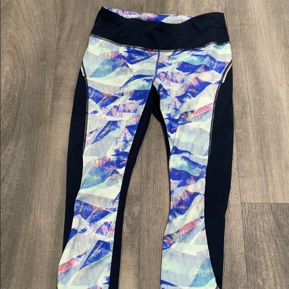 Athleta Navy Luminous Powder Peak Tight Leggings S - Picture 3 of 7